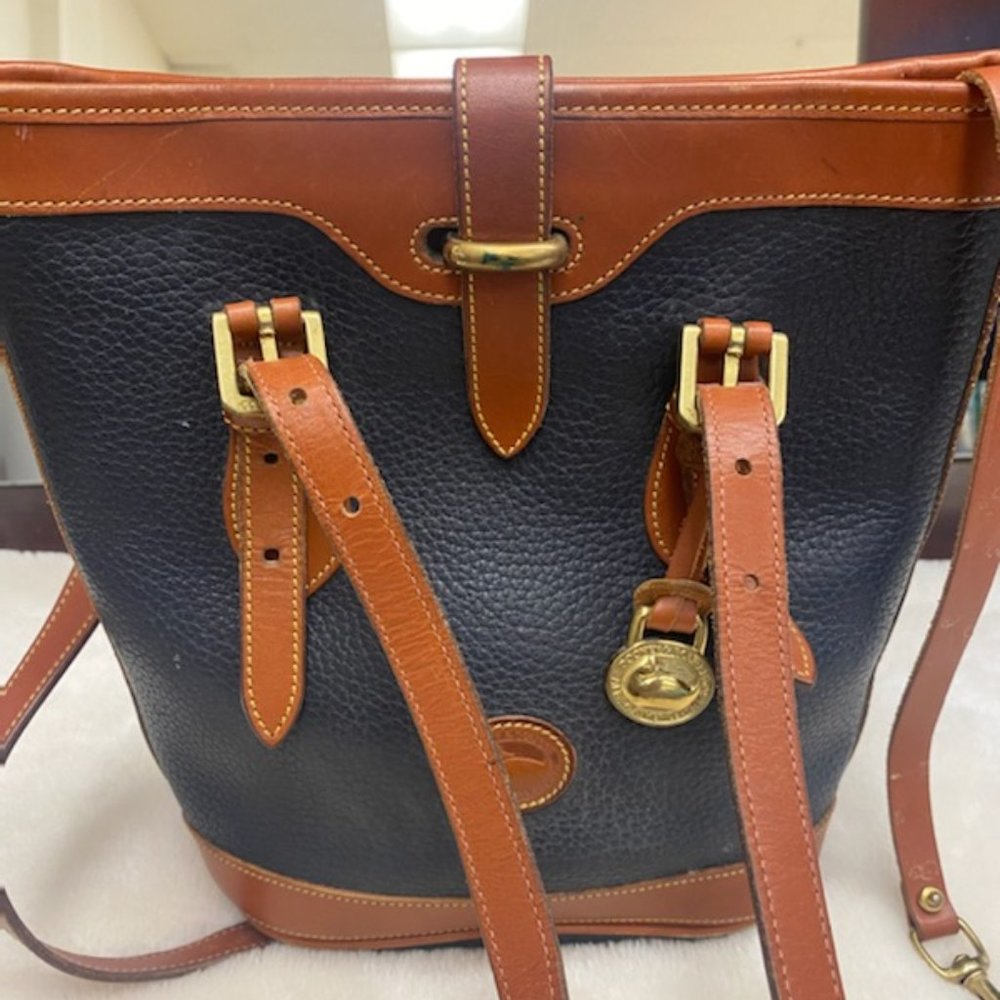 Vintage Dooney & Bourke Bucket Bag